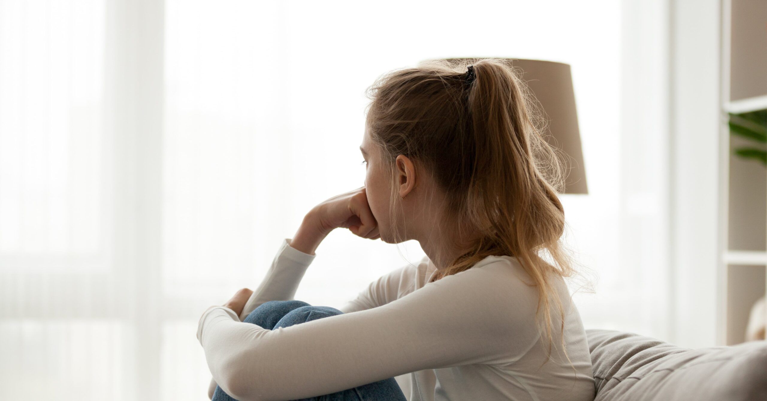 Girl wondering how long does it take to get addicted to Xanax and the facts about it