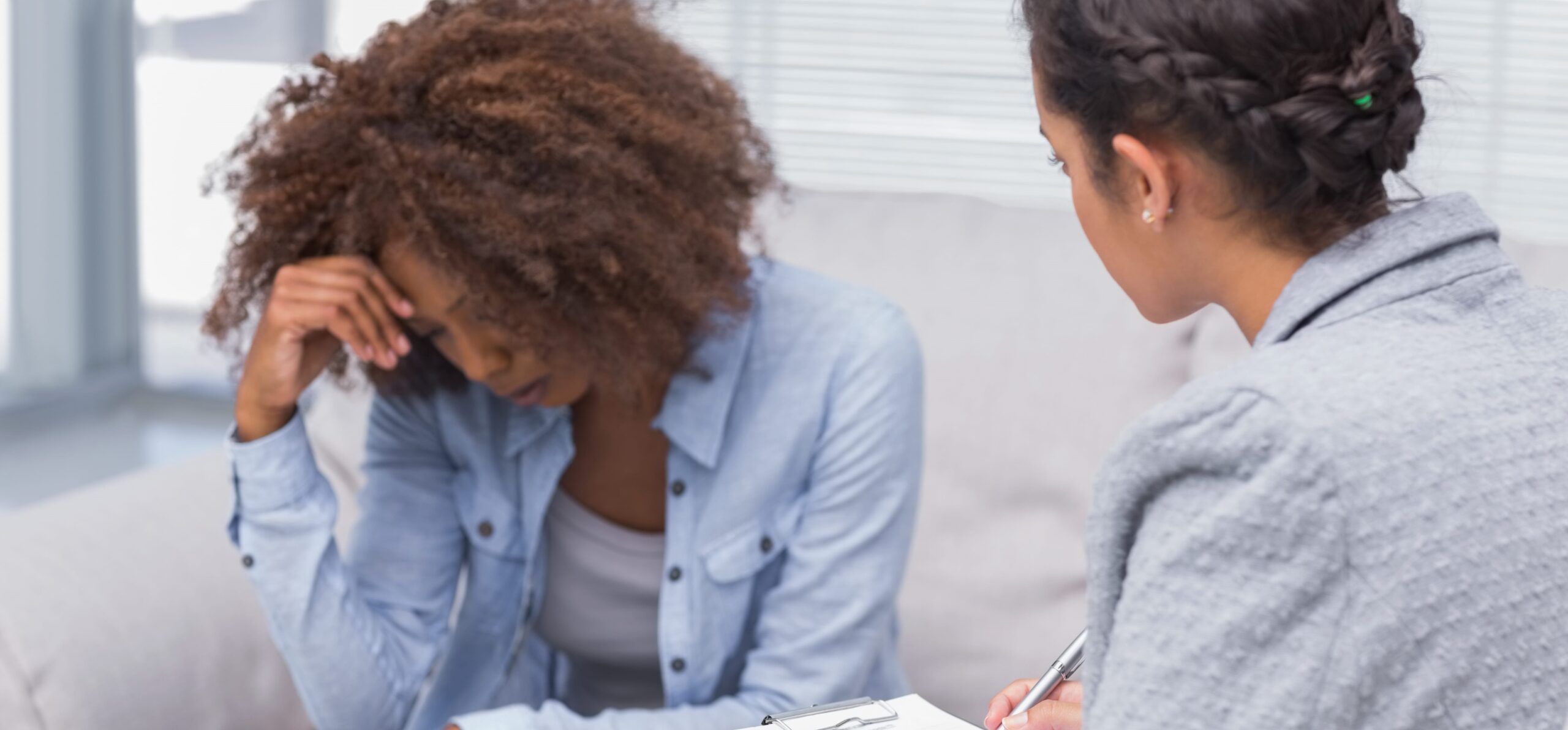 Woman experiencing heroin withdrawal symptoms at our detox in Phoenix AZ